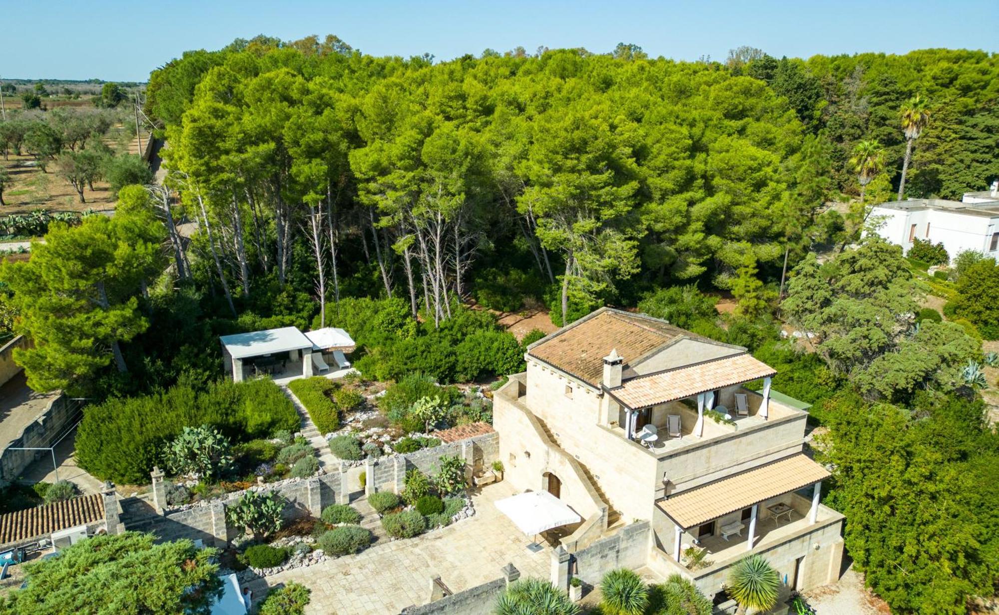 Masseria Caliani Боргане Екстериор снимка
